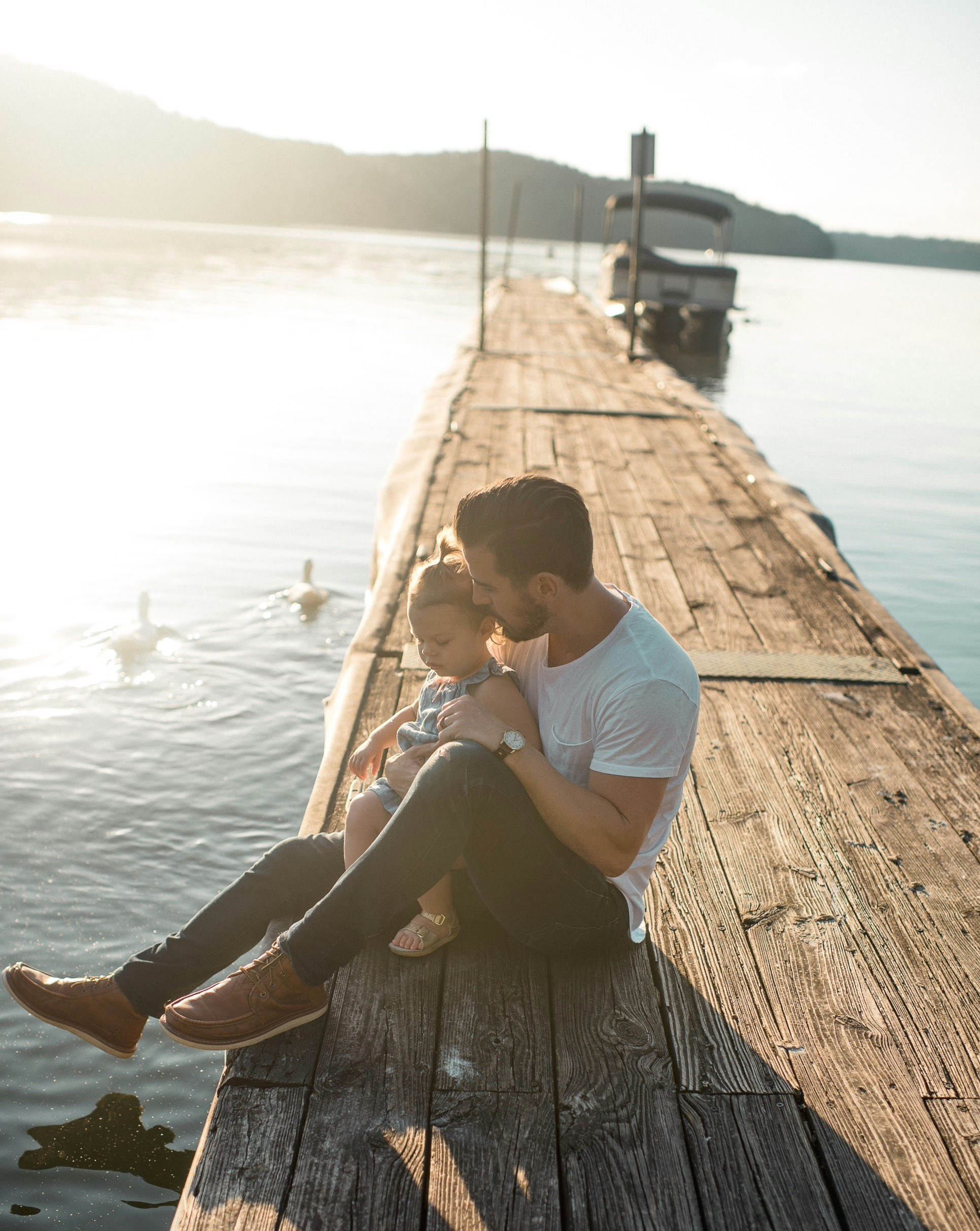 What Are The Features To Look For In Mens Boating Shoes?