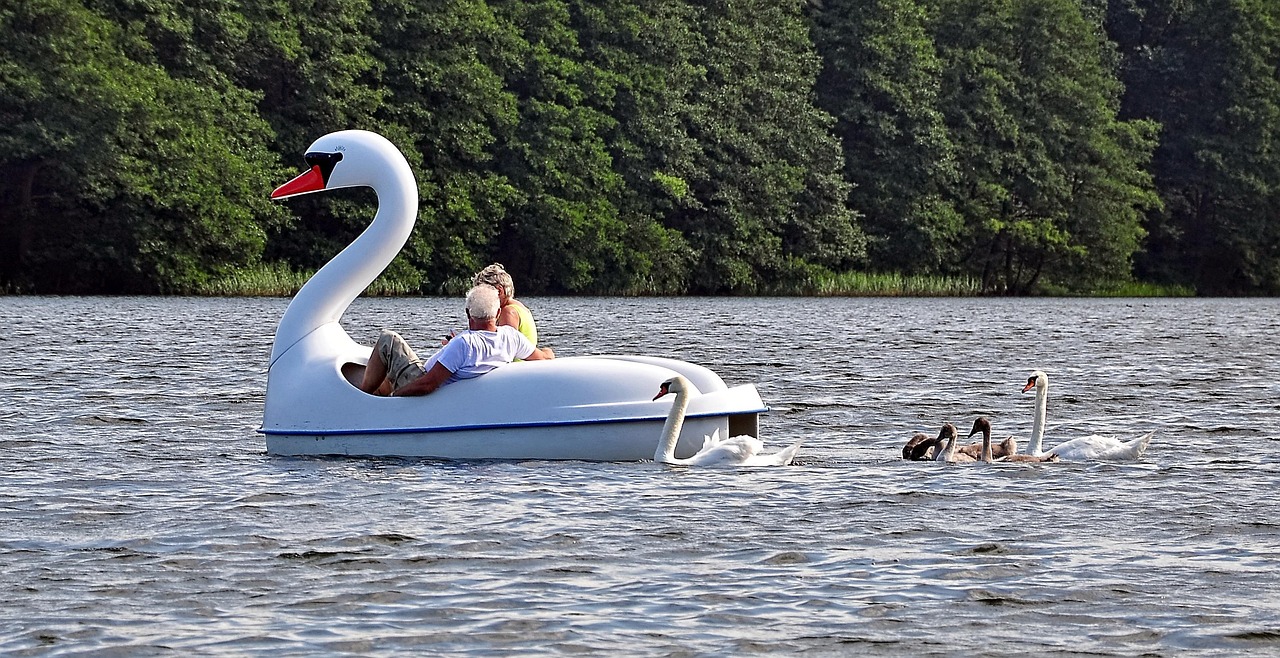 What Are Some Popular Boating Jokes?