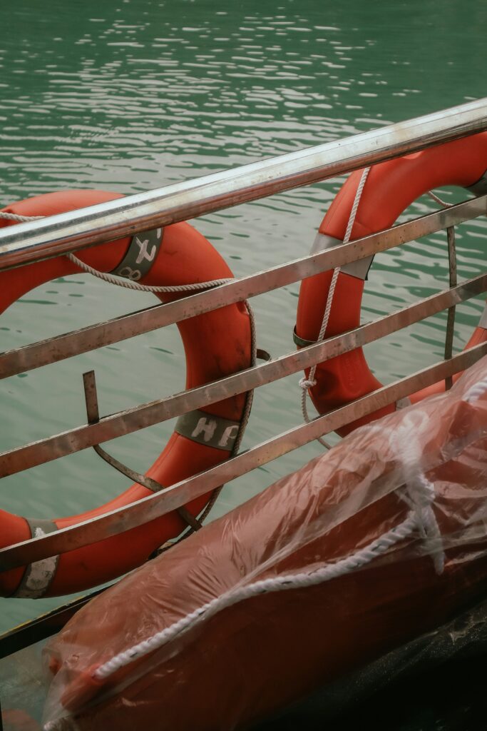 What Every Boater Needs to Know about Boating Rules/Safety in 11 Mins What Every Boater Needs to Know about Boating Rules/Safety in 11 Mins