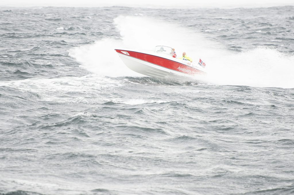 The Fastest Boats Ever Made: Top Speed Machines The Fastest Boats Ever Made: Top Speed Machines