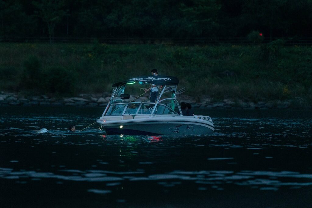 What amenities or services justify the cost of Freedom Boating Club?