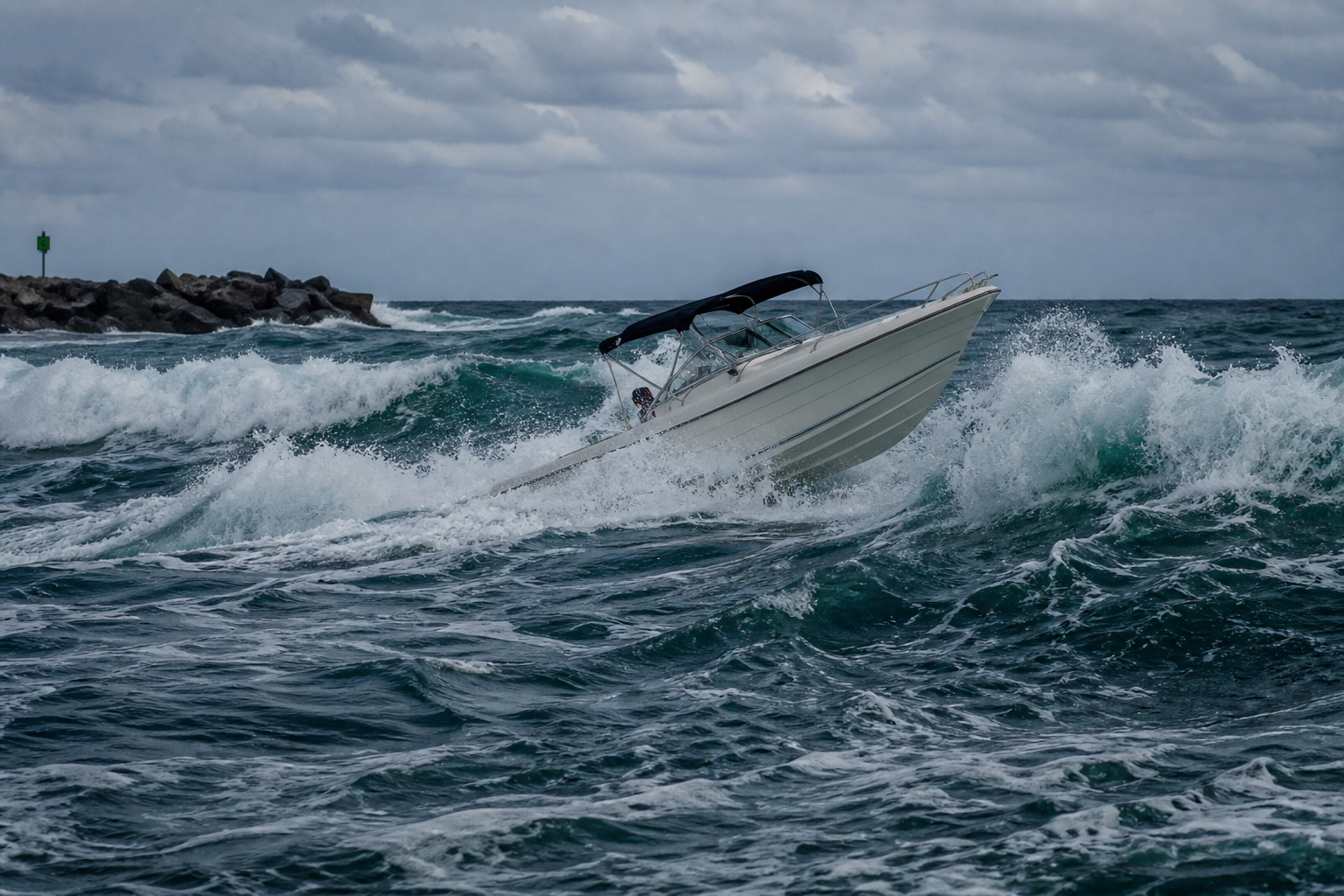 Haulover Inlet Boat Fails: Causes, Risks, and Safety Tips